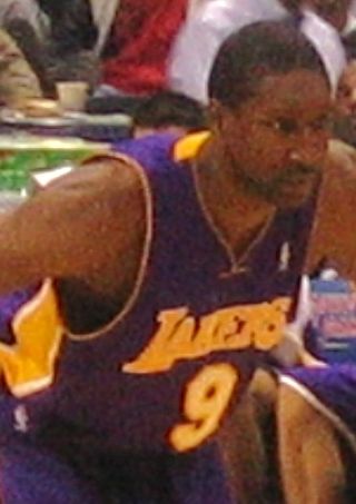 <span class="mw-page-title-main">Laron Profit</span> American basketball player