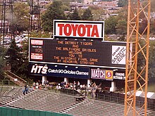 Scoreboard before the final Orioles home game, October 6, 1991 Last game Memorial Stadium.jpg