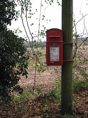 Lonely postbox - geograph.org.uk - 614964.jpg