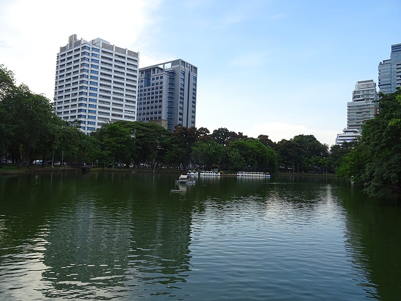 File:Lumphini Park 6.jpg