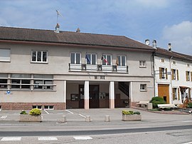 Das Rathaus in Ménil-sur-Belvitte