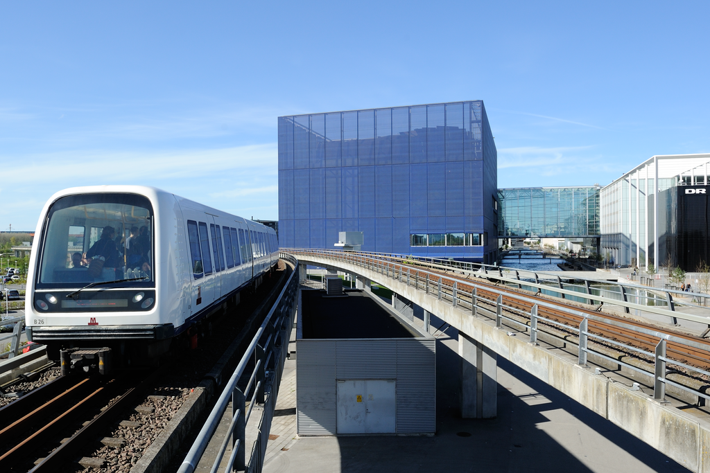 Transport en commun : Metro ligne M1 à Copenhague - Photo de Tim Adams