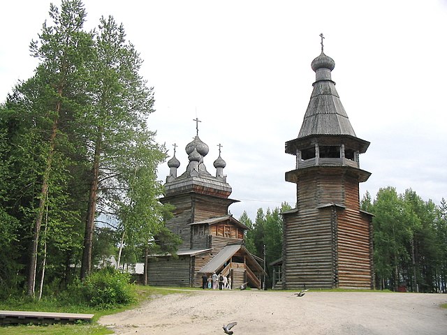 Malye Korely, a 17th-century Pomor village, 28 km east of Arkhangelsk