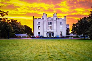 <span class="mw-page-title-main">Manresa House, Dublin</span> Jesuit retreat house, Clontarf, Dublin, Ireland