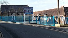 Matravers School, Westbury (geografisch 3882210) .jpg