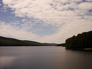 <span class="mw-page-title-main">Mauch Chunk Lake</span> Water reservoir in Pennsylvania, U.S.
