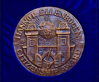 <span class="mw-page-title-main">Hanno R. Ellenbogen Citizenship Award</span> Czech public service award