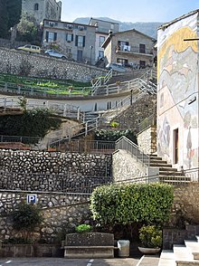 La scalinata da Piazza Ernesto Biondi