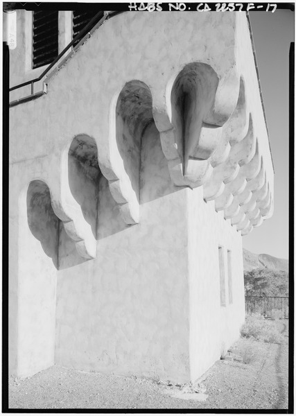 File:NORTHWEST CORNER, DETAIL OF CORBELING - Death Valley Ranch, Chimes Tower, Death Valley Junction, Inyo County, CA HABS CAL,14-DVNM,1-F-17.tif