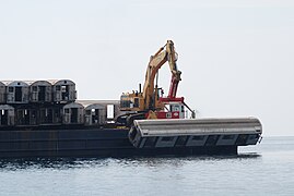 New York City Subway cars being dumped at sea to enlarge an artificial reef (South Carolina, United States)