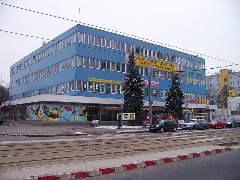 File:Na Petřinách, obchoní centrum Petřiny (01).jpg