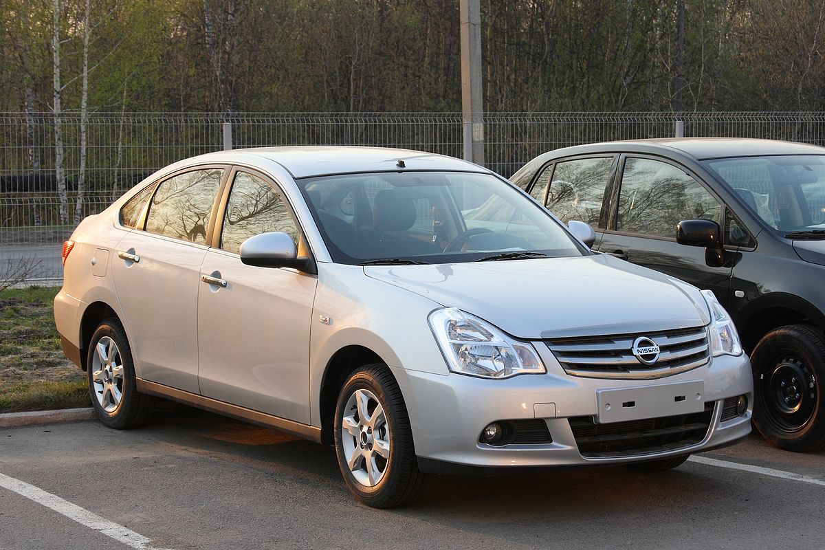 Nissan Almera 2012