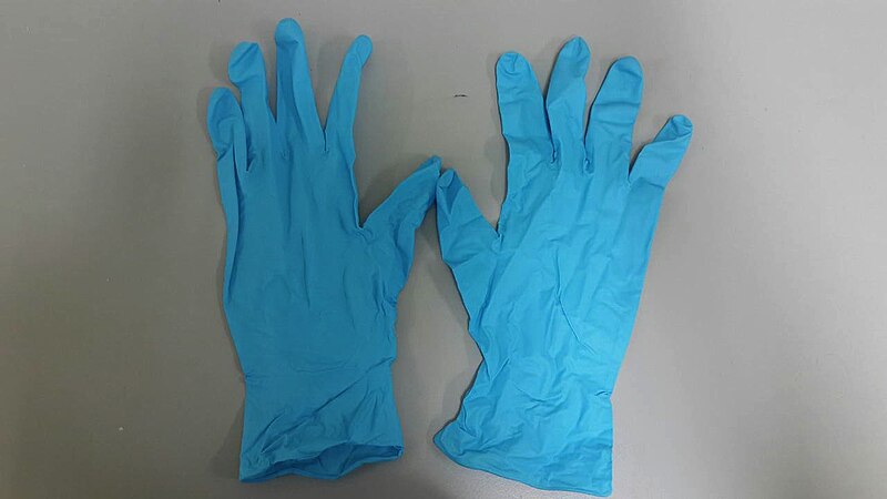 File:Nitrile powder free protective gloves.jpg