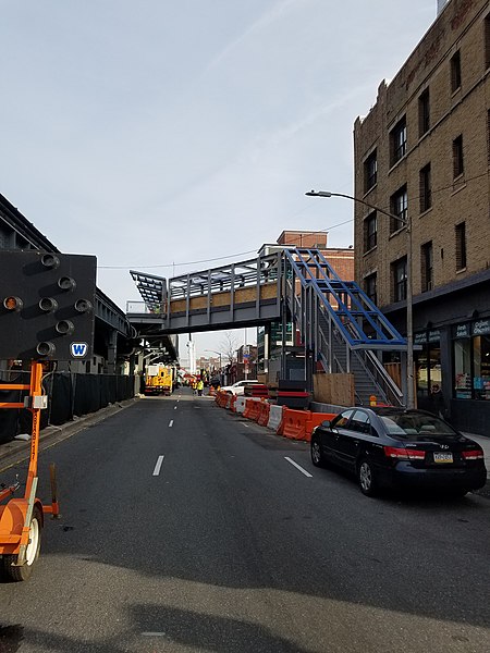 File:Nostrand Avenue LIRR station renovation, December 2018.jpg