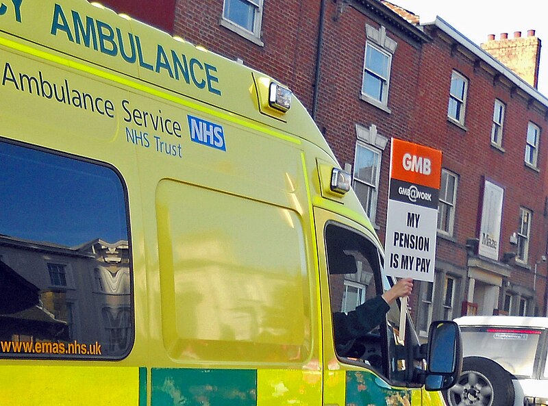 File:Nottingham public sector pensions strike in November 2011.jpg