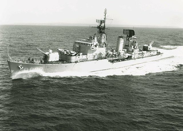 HNLMS Holland in 1962