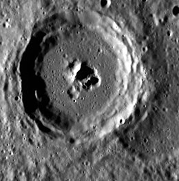 Pahinui crater EN0220635824M.jpg