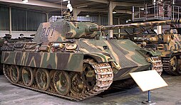 Zimmeritem pokrytý Panther Ausführung A v Muzeu německé obranné techniky Bundeswehru