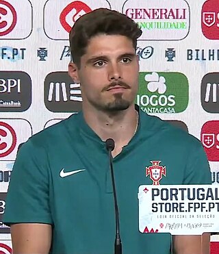 <span class="mw-page-title-main">Pedro Neto</span> Portuguese footballer (born 2000)