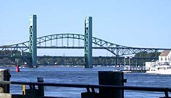 Río Piscataqua en Portsmouth.jpg