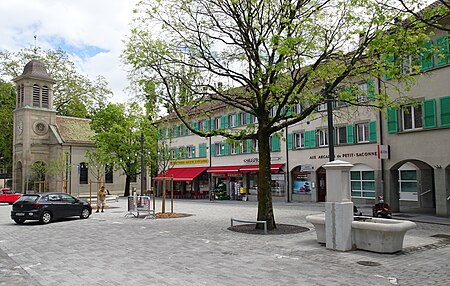 Place du Petit Saconnex 01