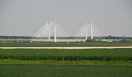 Pont à haubans TAV Milan-Bologna.JPG