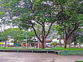 Praça do bairro Vila Celeste