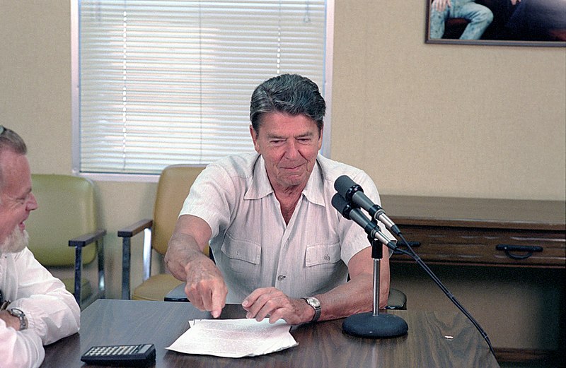 File:President Ronald Reagan during a radio address to the nation from Rancho del Cielo.jpg