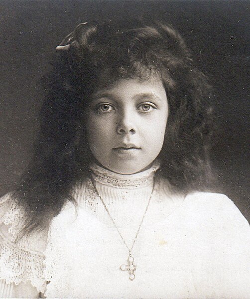 File:Princess Elisabeth of Hesse in 1903.jpg