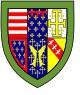 alt = Щит, показващ герба на Куинс Колидж, Кеймбридж
