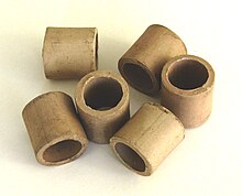 Raschig rings one inch (25 mm) ceramic RaschigRings005.JPG