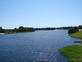 Die Rio Guaporé naby Pontes e Lacerda, Brasilië.