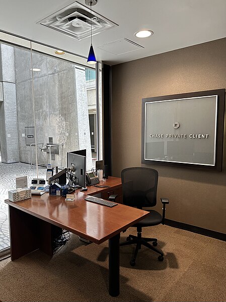 File:Room for Chase Private Client at a San Francisco branch.jpg