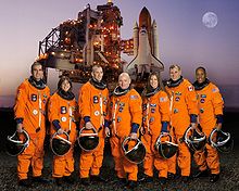 STS-118 crew lr.jpg