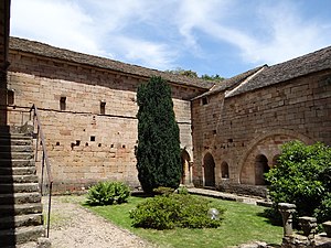 Cour du cloître.