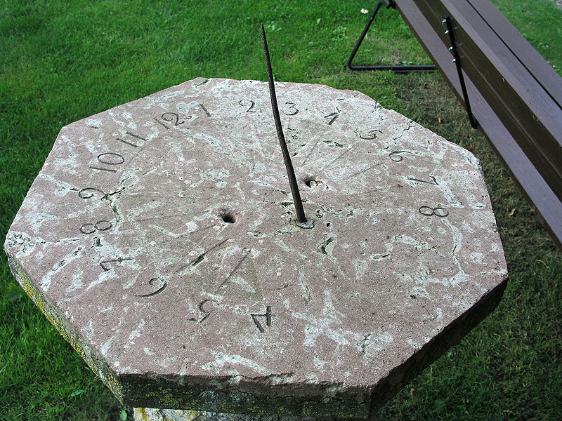 File:Sandby sundial.jpg