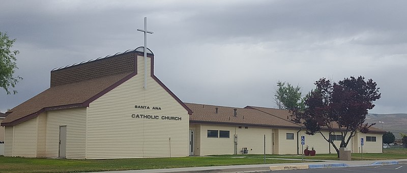 File:Santa Ana Catholic Church in Garland Utah.jpg