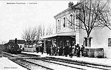 Arrivé d'un train vapeur en gare de Sarrians-Montmirail