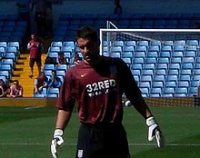 Carson training with Aston Villa in 2007 Scott Carson Villa2.jpg