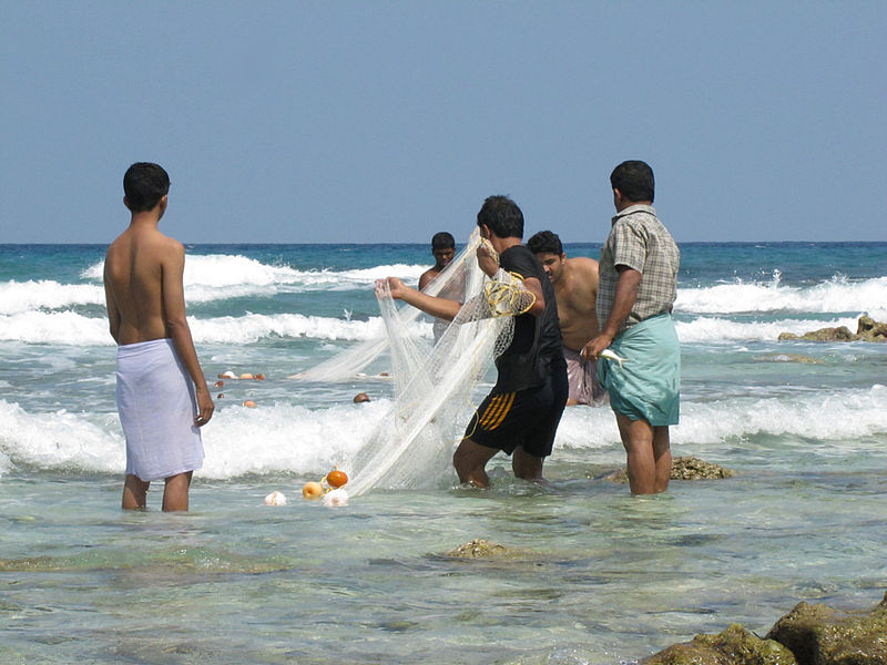 File:Small scale fishing at Cheriyam Islet.JPG