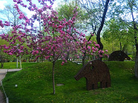 Spring in Lovers' Park, Yerevan