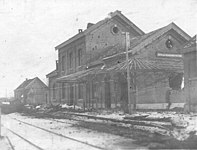 La gare de Zarren en triste état après les combats. Elle fut démolie peu après.
