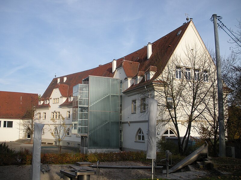 File:Stuttgart-Kaltental Grundschule.JPG