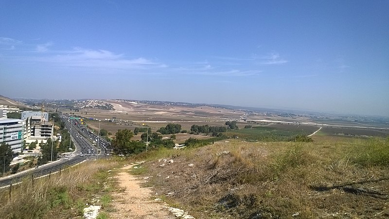 Panorama ze wzgórza Tell Jokne’am