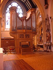 Church organ The organ in St Gregory's Church, Cheltenham.jpg