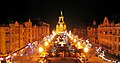 Română: Piaţa Victoriei noaptea Deutsch: Siegesplatz bei Nacht English: Victory Square by night