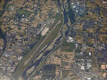 Toyama airport as seen from air 20080916.jpg