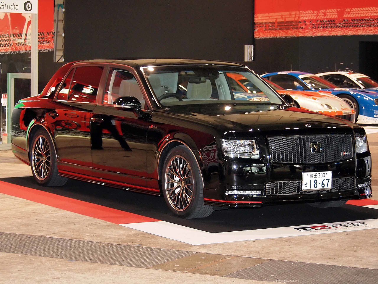 1280px-Toyota_Century_GRMN_%28Black%29_a