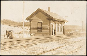Truro station 1907 postcard.jpg