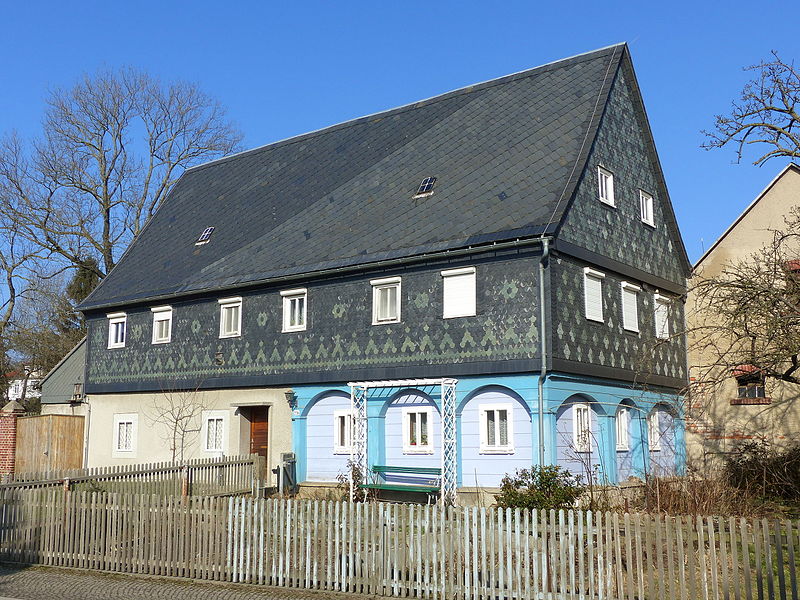 File:Umgebinde Hauptstraße 228 Eibau.JPG